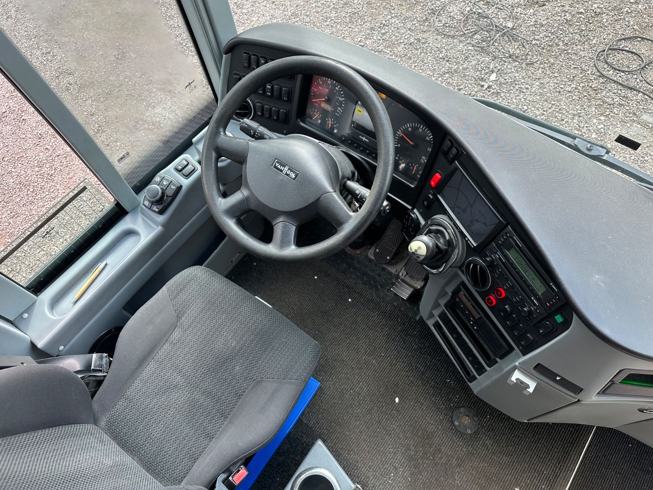 Vanhool TX17 Astron (TOP*57 Sitze) 417 HDH/ 517 HDH - Autocarro: foto 5 Vanhool TX17 Astron (TOP*57 Sitze) 417 HDH/ 517 HDH - Autocarro: foto 5